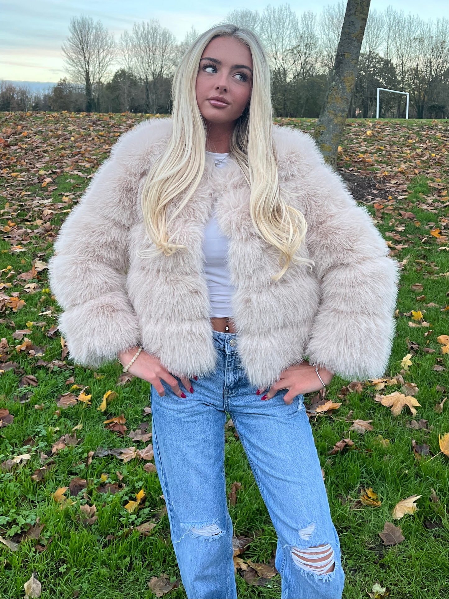 Luxury Cream Faux fur 3/4 length sleeve fur coat