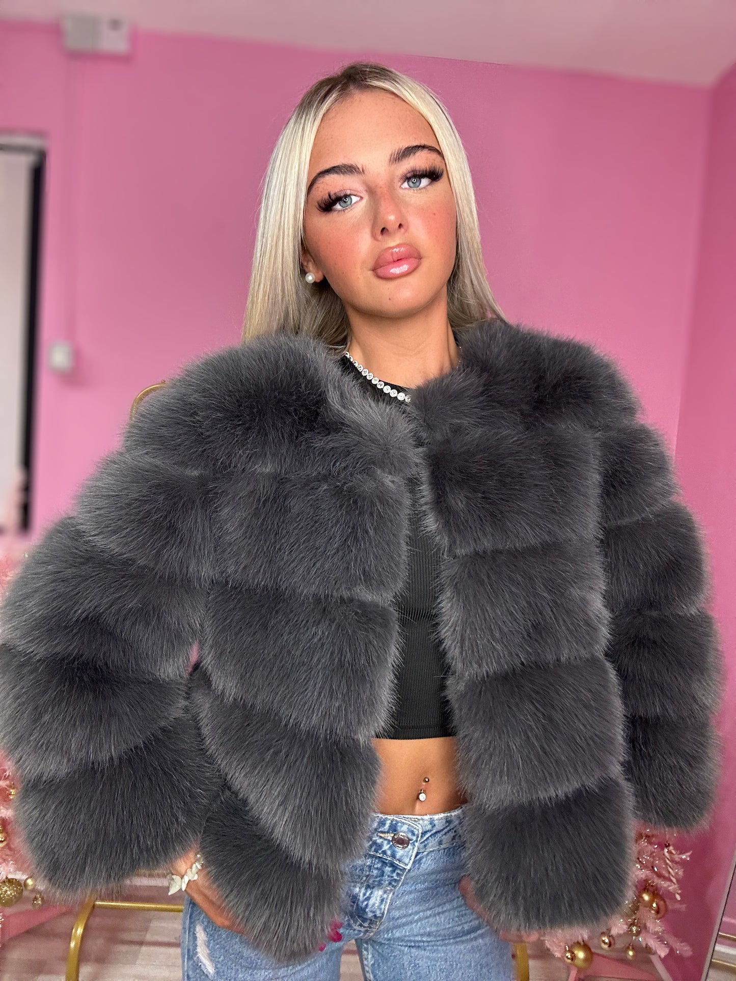 Luxury Dark charcoal grey NEW luxury faux fur coat 3/4 sleeve