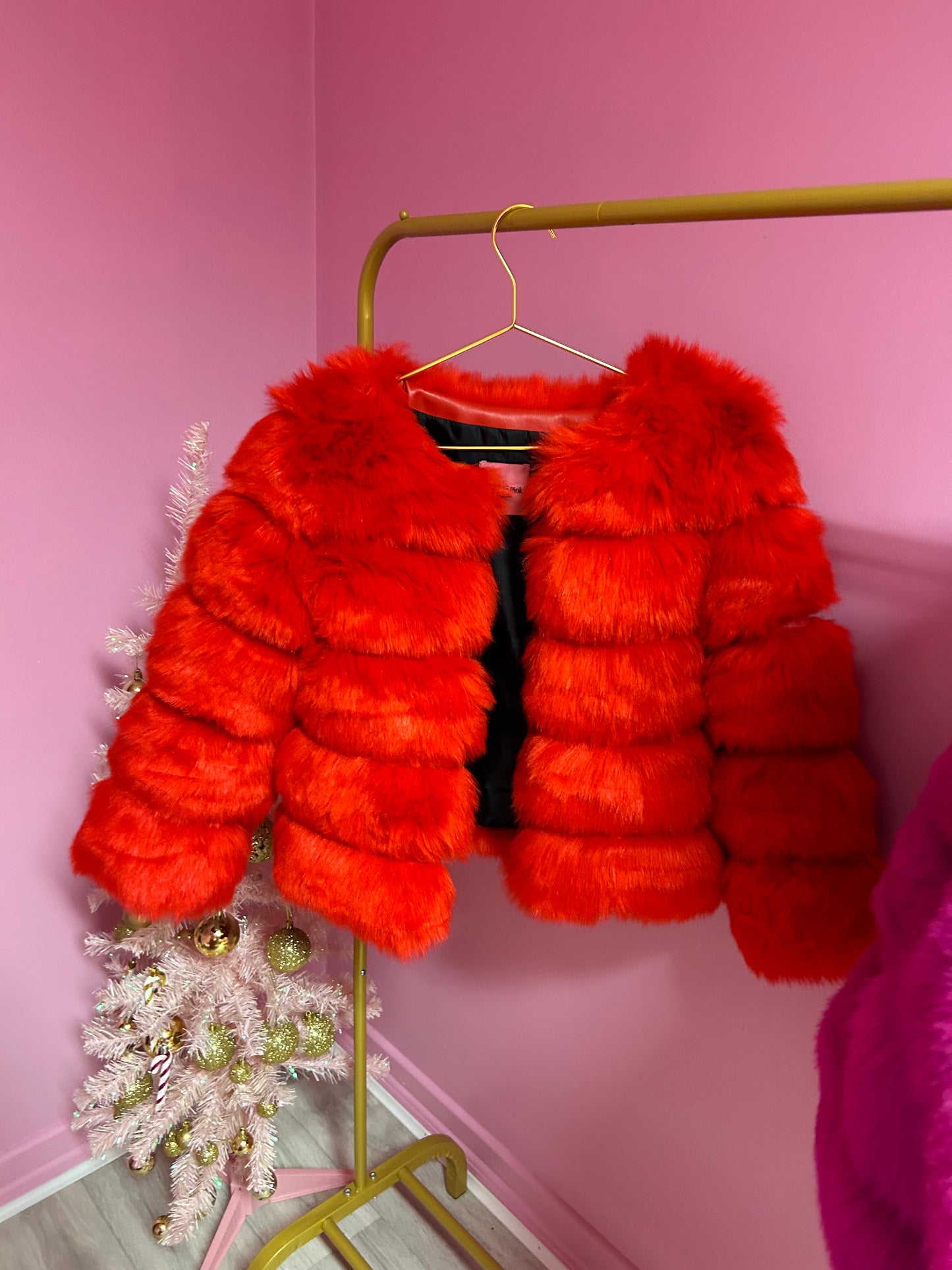 Red 3/4 sleeve Faux fur jacket