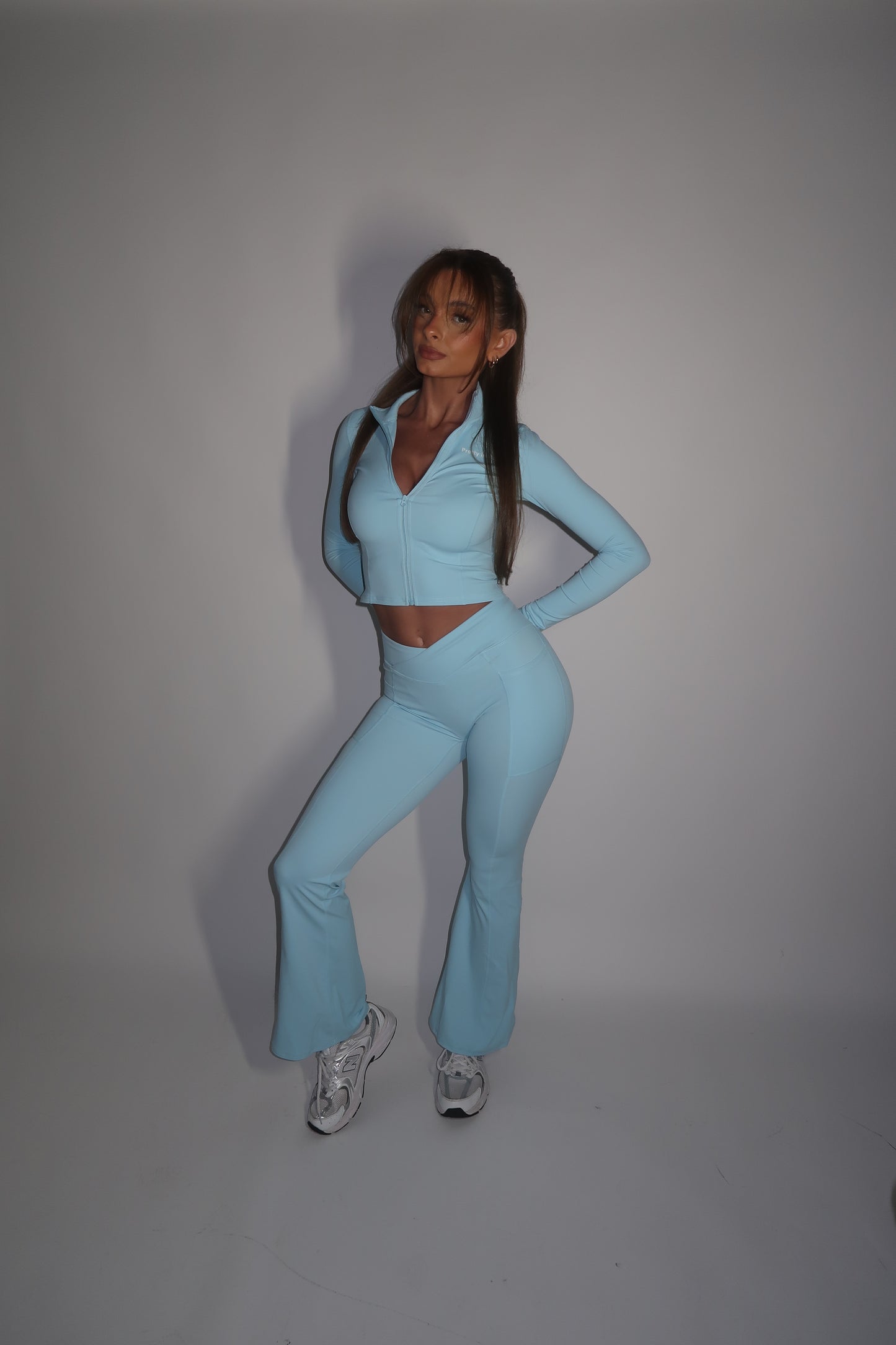 PRE-ORDER GYM GIRL ERA EXCLUSIVE Blue Sculpt V Waist flared bottoms