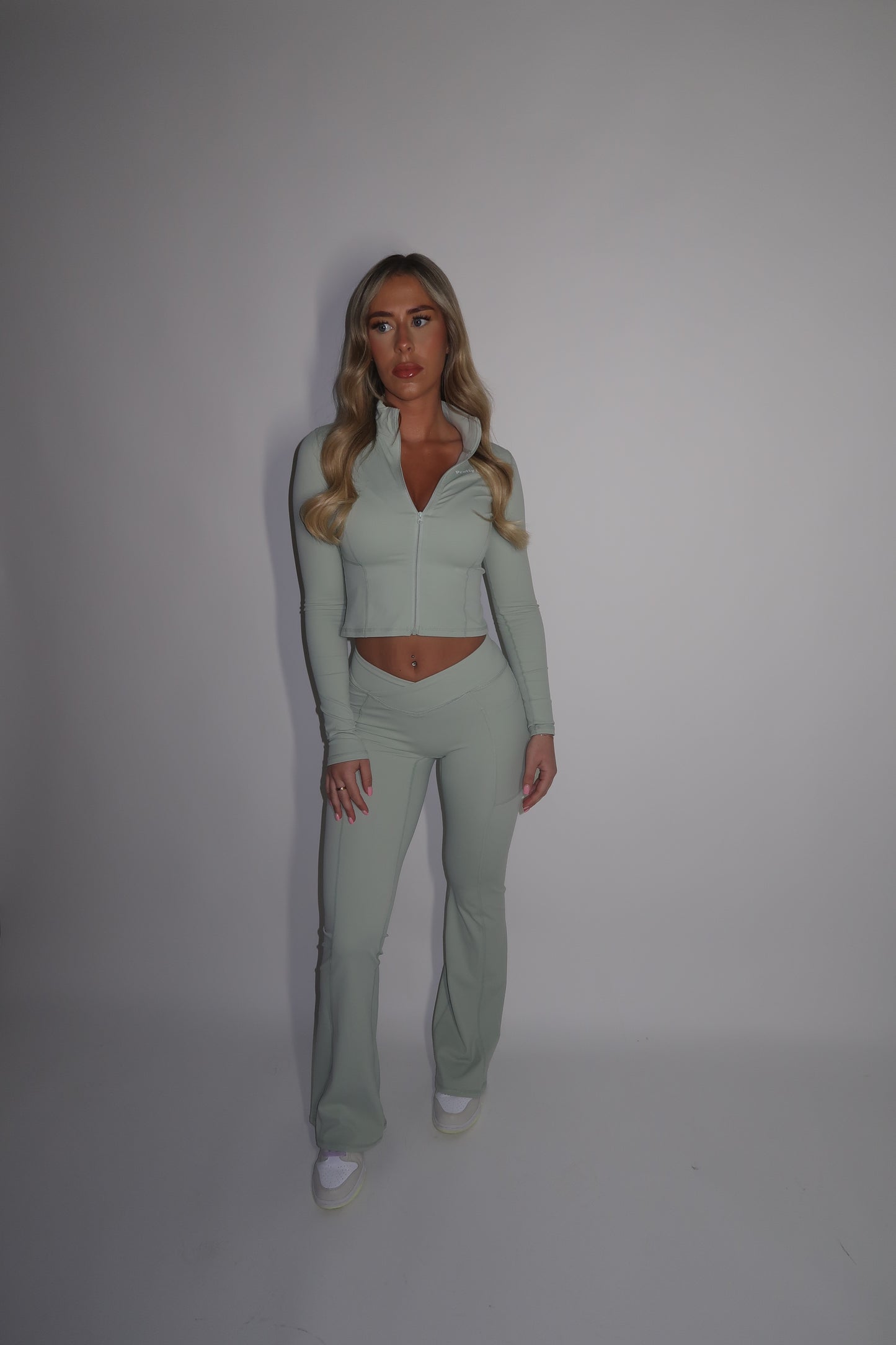 PRE-ORDER GYM GIRL ERA EXCLUSIVE Sage Sculpt jacket