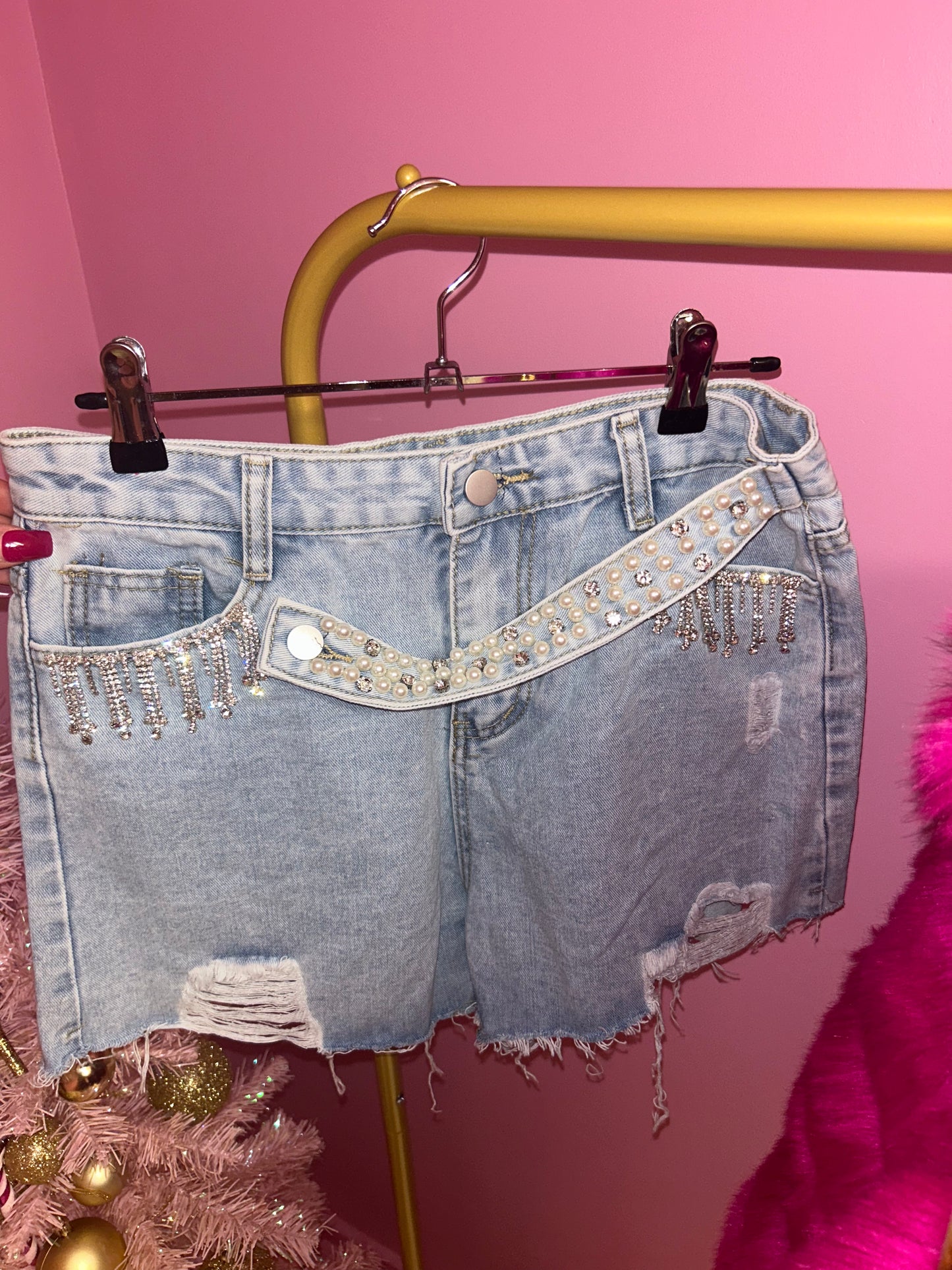 Denim pearl tassel shorts