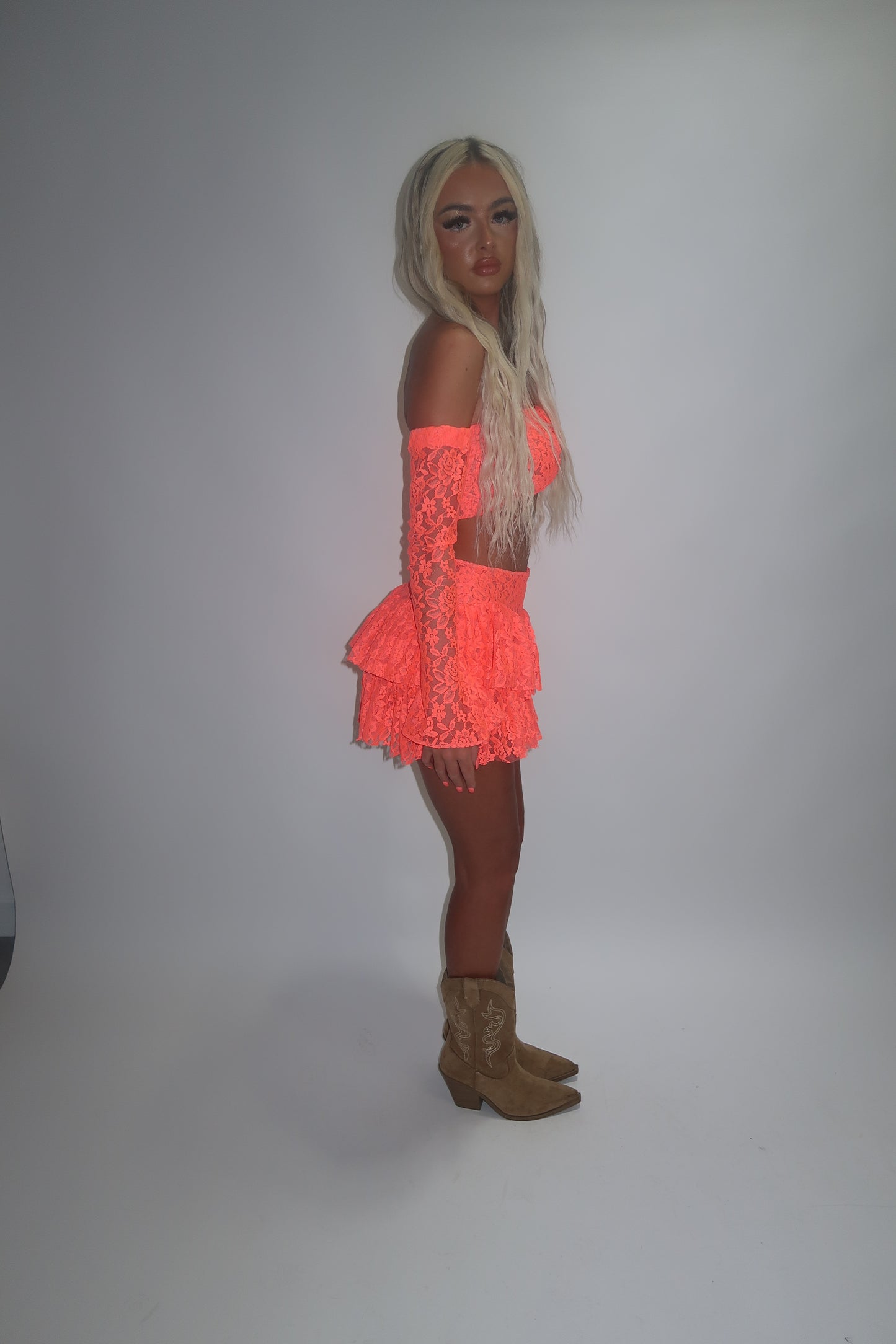 LIMITED EDITION HAND MADE AND DESIGNED IN HOUSE: Coral frilly Rara skirt top and sleeves three piece