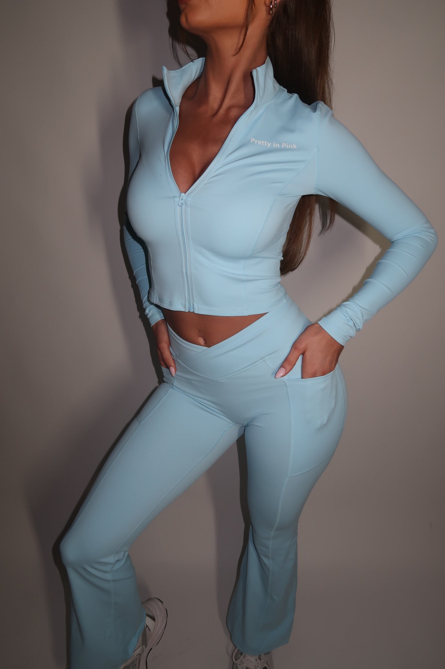 PRE-ORDER GYM GIRL ERA EXCLUSIVE Blue Sculpt jacket