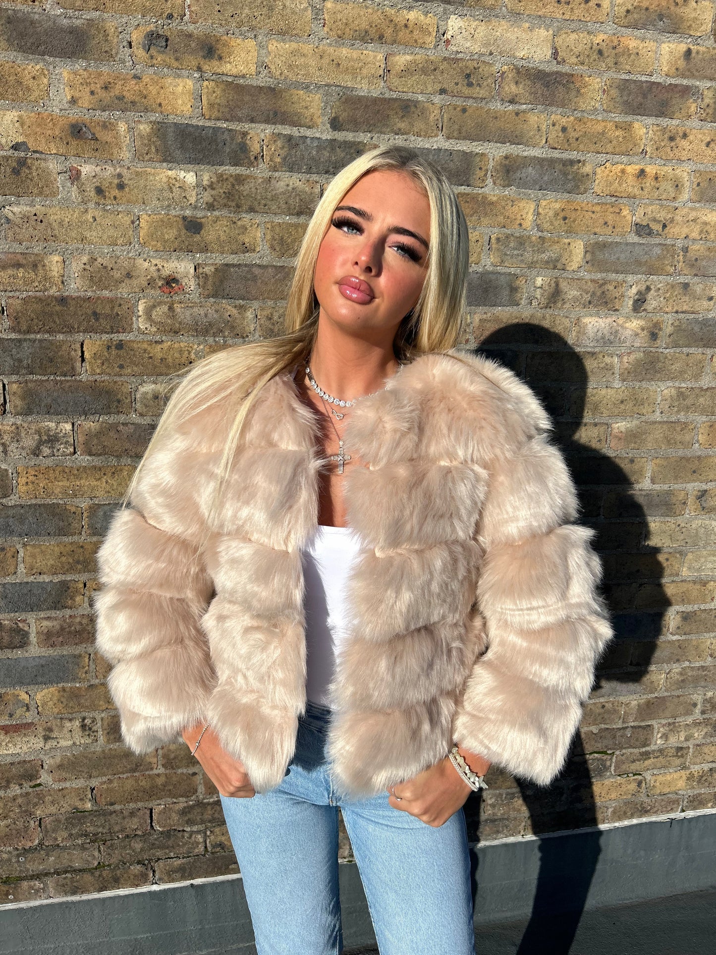 Luxury Cream Faux fur 3/4 length sleeve fur coat