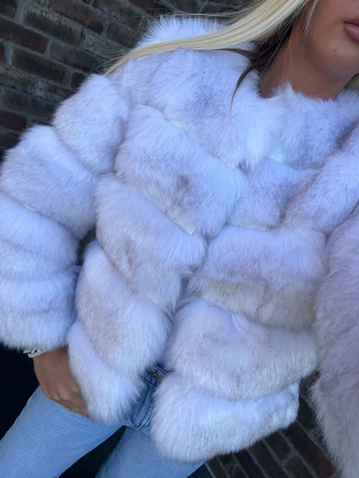 Fox white 3/4 sleeve Faux fur coat