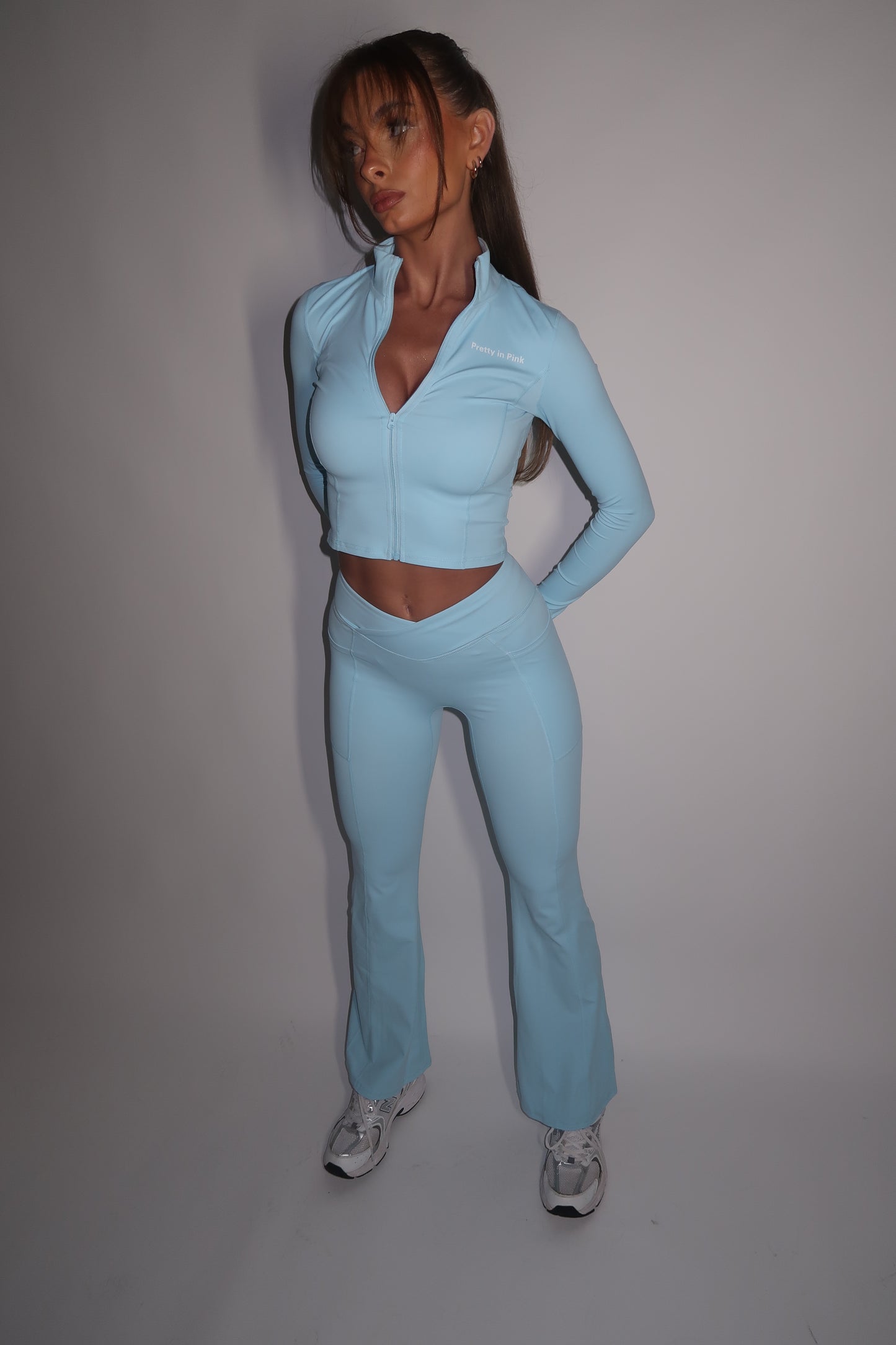 PRE-ORDER GYM GIRL ERA EXCLUSIVE Blue Sculpt jacket